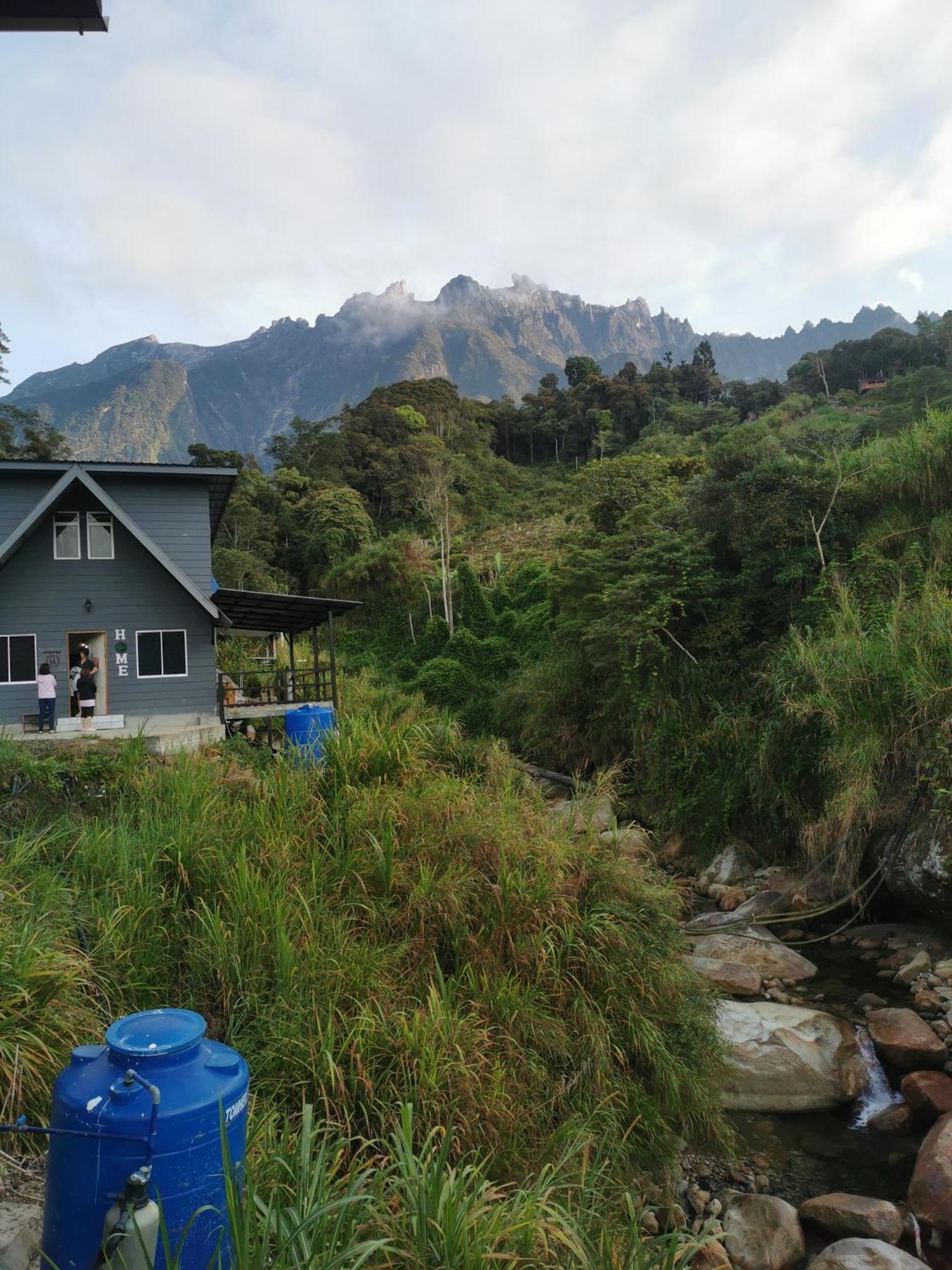 D'maro Hut Mesilou * Kundasang