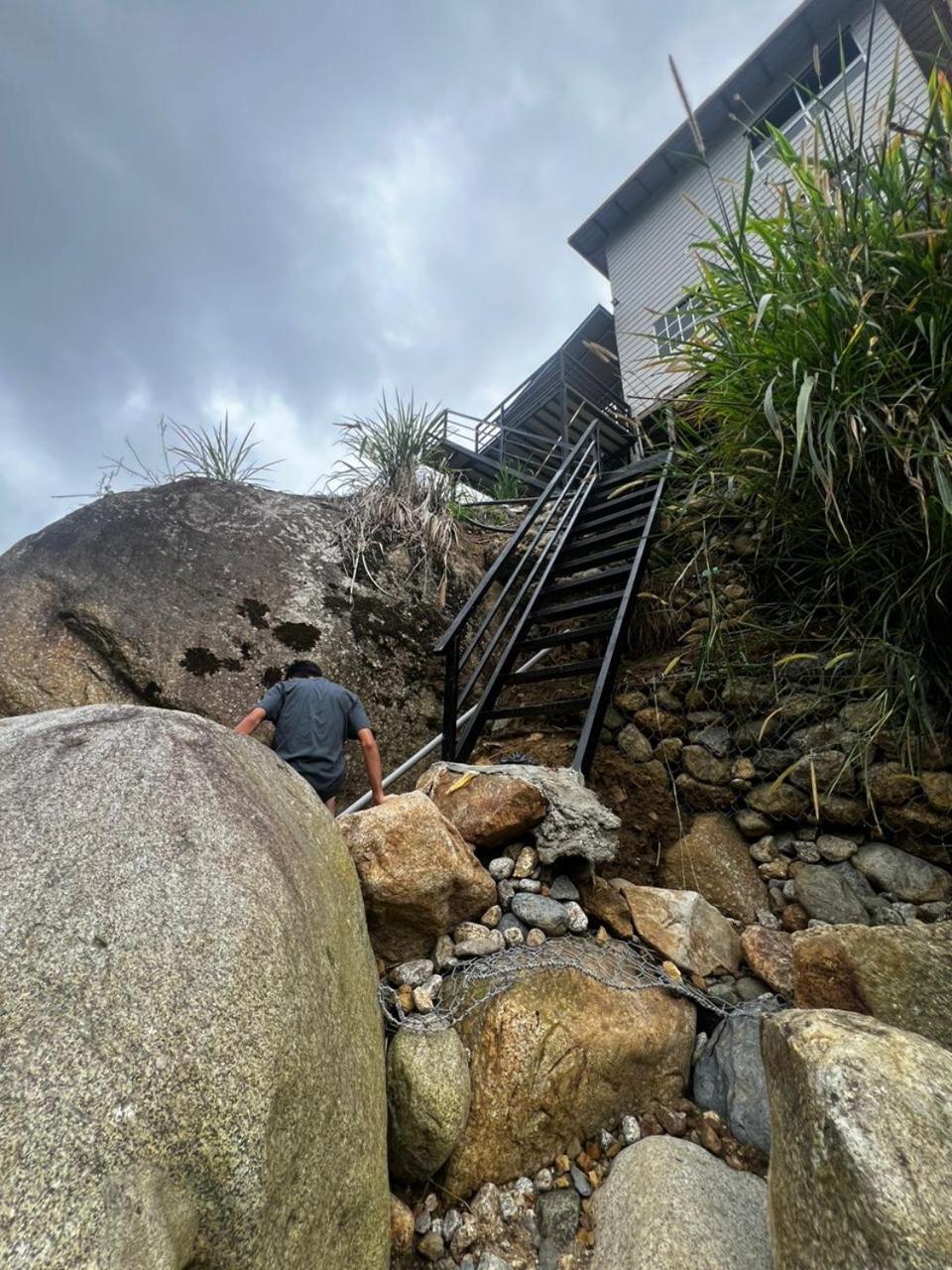D'maro Hut Mesilou Holiday home